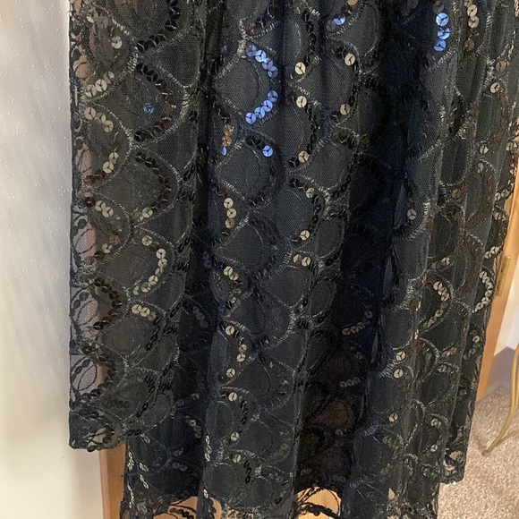 Girls Large dress - Picture 6 of 14